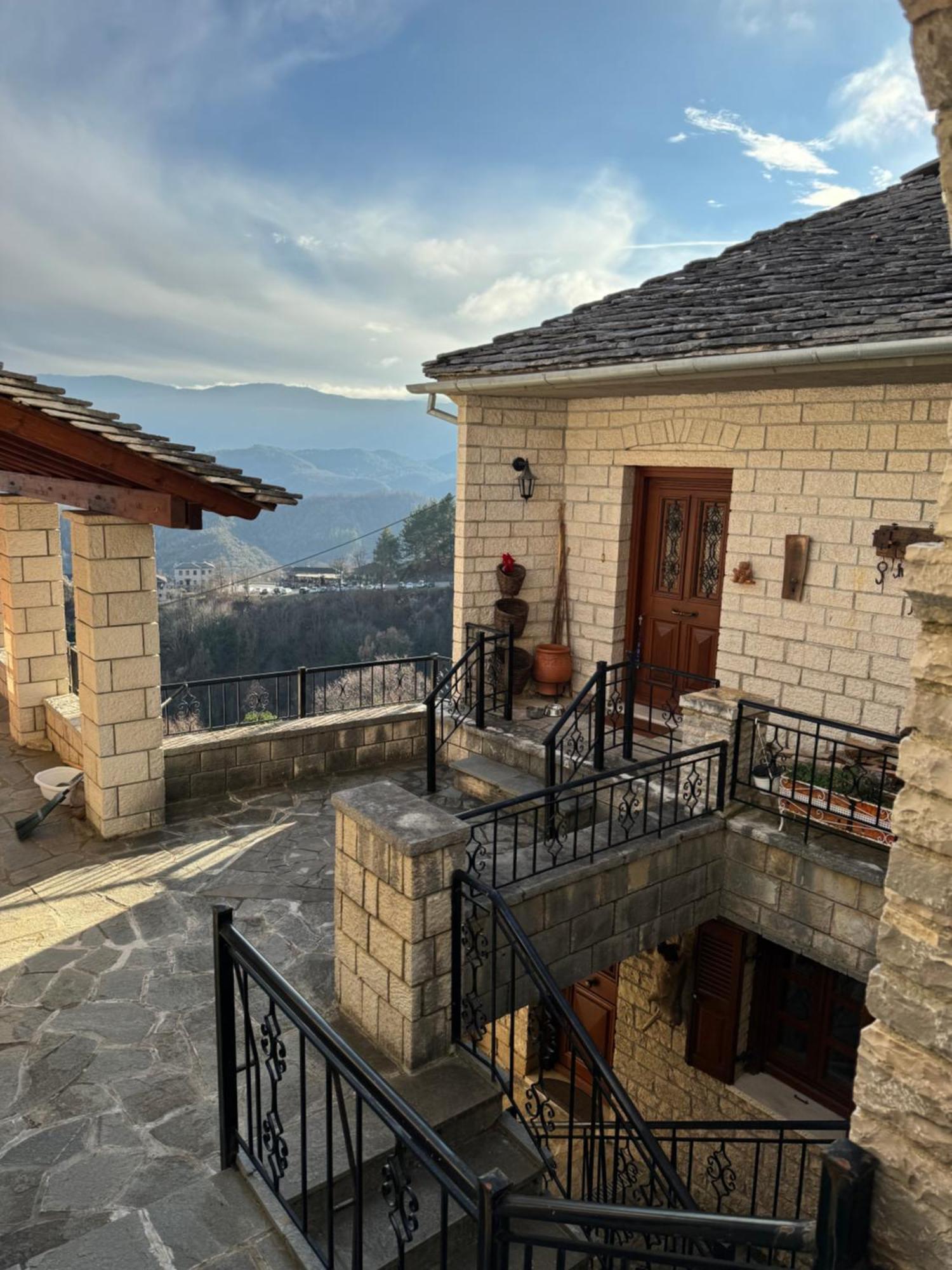 Βίτσα Πετρόκτιστο Αρχοντικό "Ιόλη" Με Θέα Ζαγόρι Villa Kültér fotó